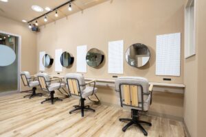 イオン金沢八景店